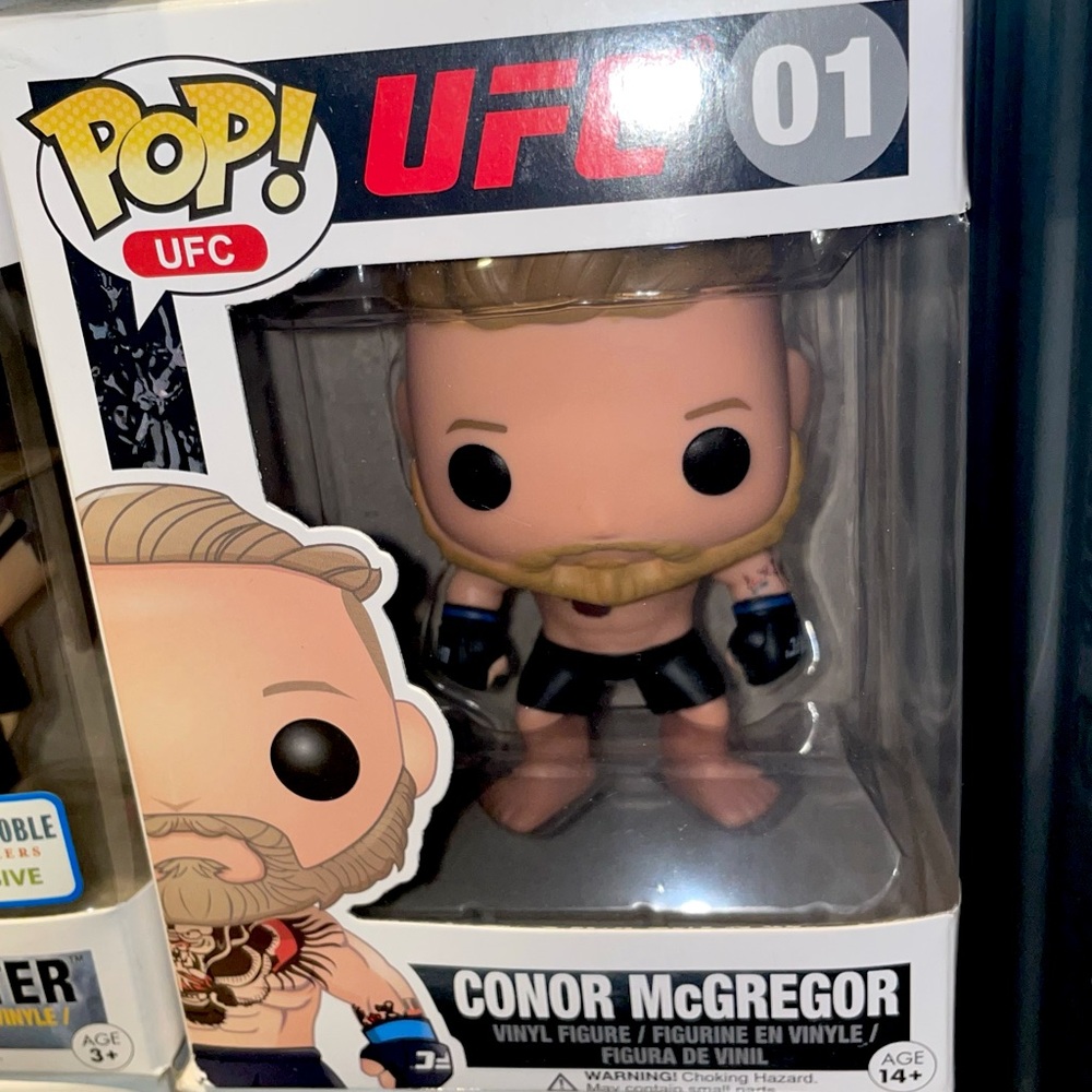 Connor McGregor Funko pop 01